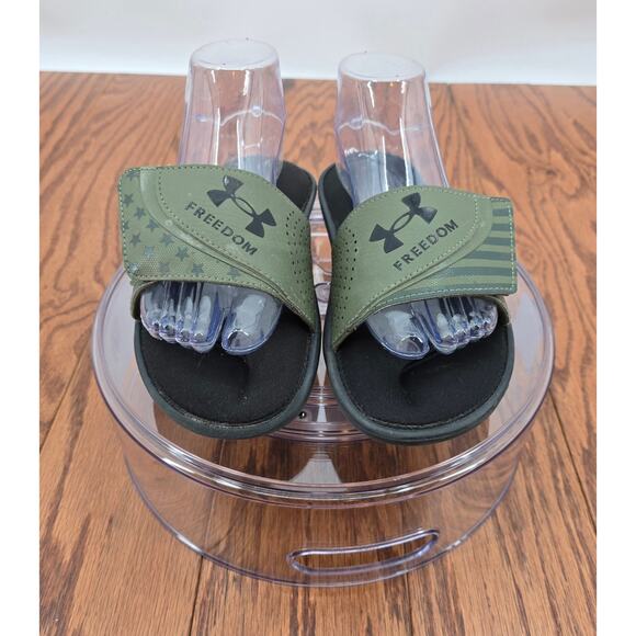 Under Armour
Ignite Freedom Slides - Picture 2 of 8